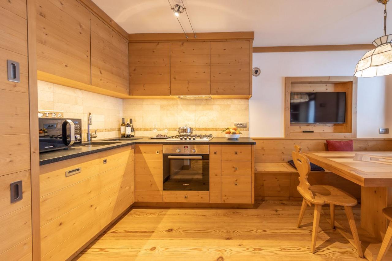 Cadin Apartment 科尔蒂纳丹佩佐 外观 照片